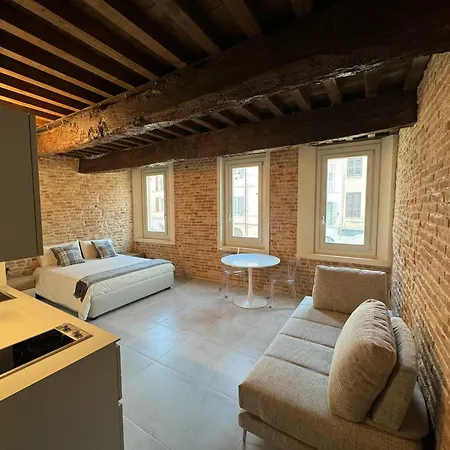 Noua Living - Boutique Centro Lägenhet *