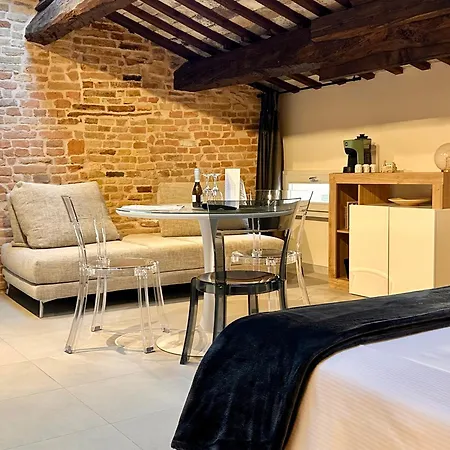 Noua Living - Boutique Centro Lägenhet