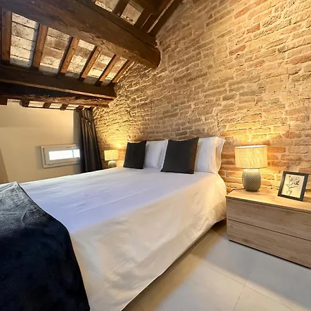 Noua Living - Boutique Apartments Ravenna Centro Daire Ravenna