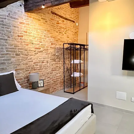 Noua Living - Boutique Apartments Ravenna Centro Daire