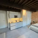 Noua Living - Boutique Centro Apartment