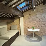 Noua Living - Boutique Centro Apartment